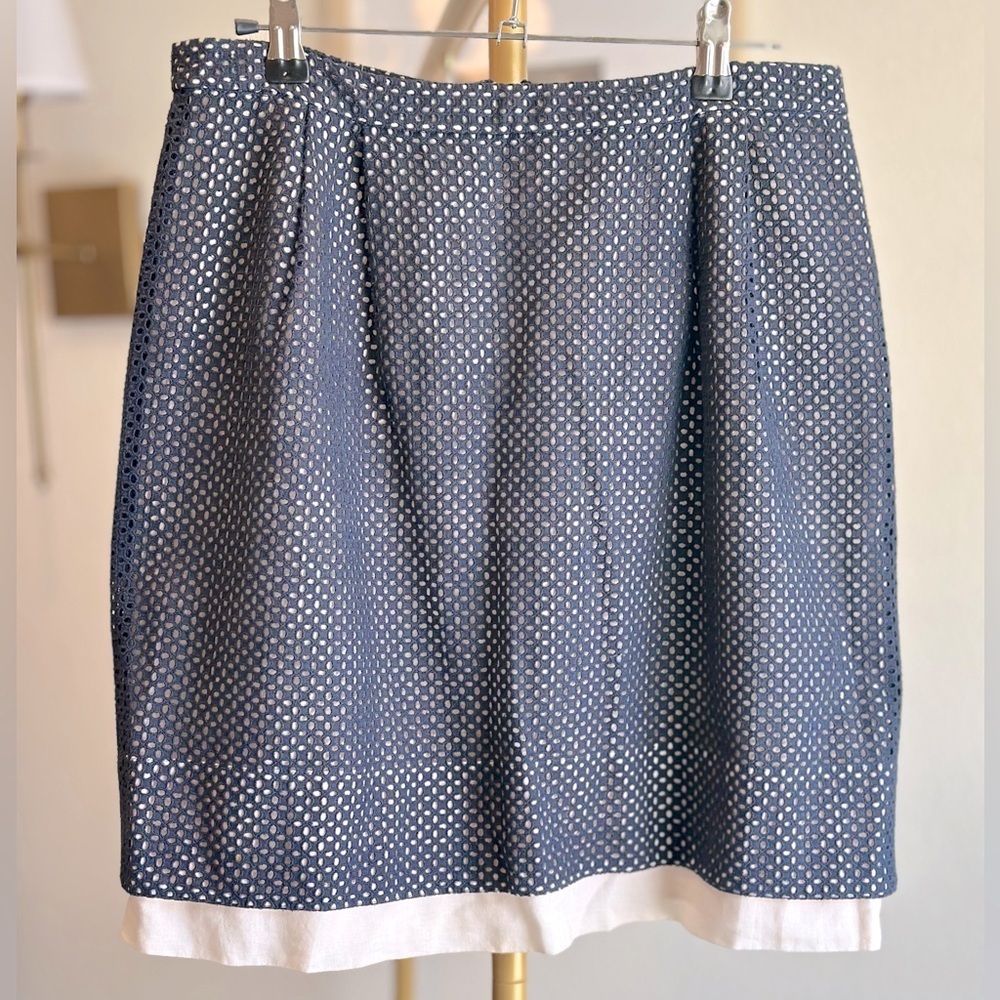 Marc by Marc Jacobs Eyelet Mini Skirt Navy and Ivory- Size 6
